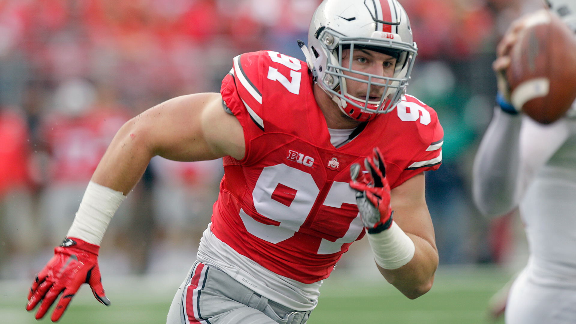 mockdraft-joey-bosa3-021116-ap-ftrjpg_1ut6m9vtnzrfnzmjwtsug13ww.jpg