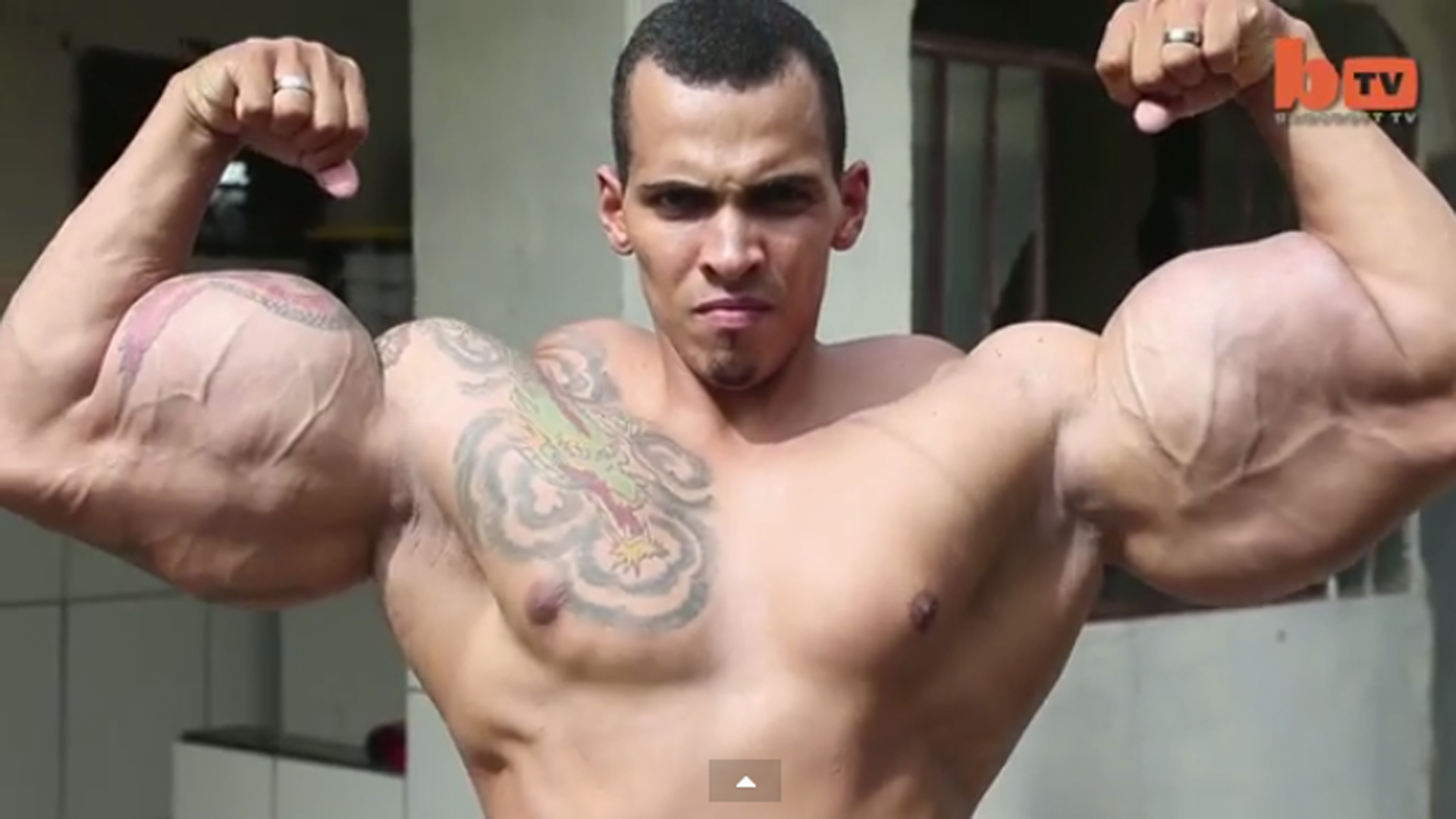 SEARCH AND BUY THIS PRODUCT Bodybuilder almost loses his arms trying to look like The