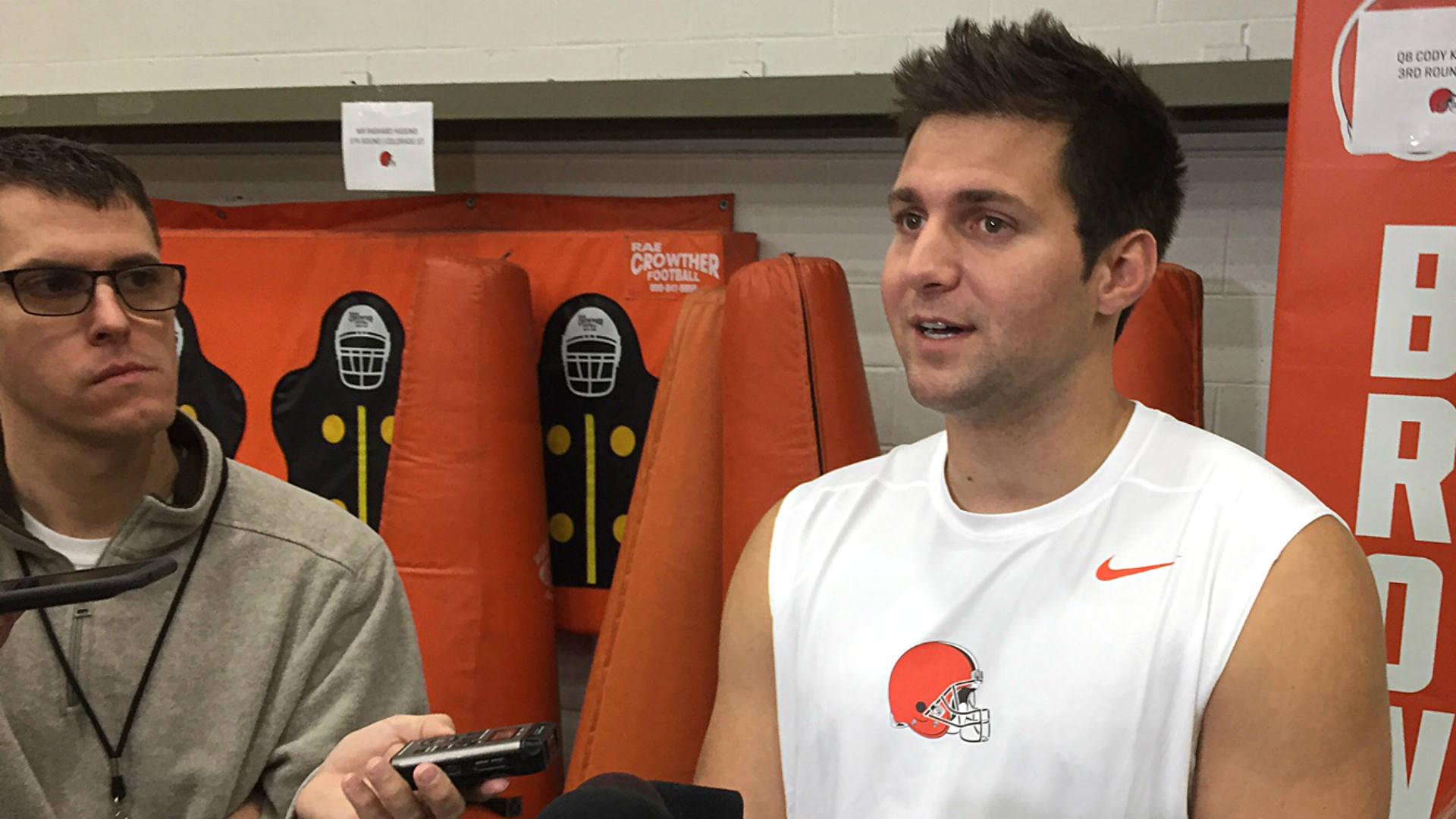 cody-kessler-sn-ftr-051316jpg_1hgxxuld7oxb01kx7wakso53bq.jpg