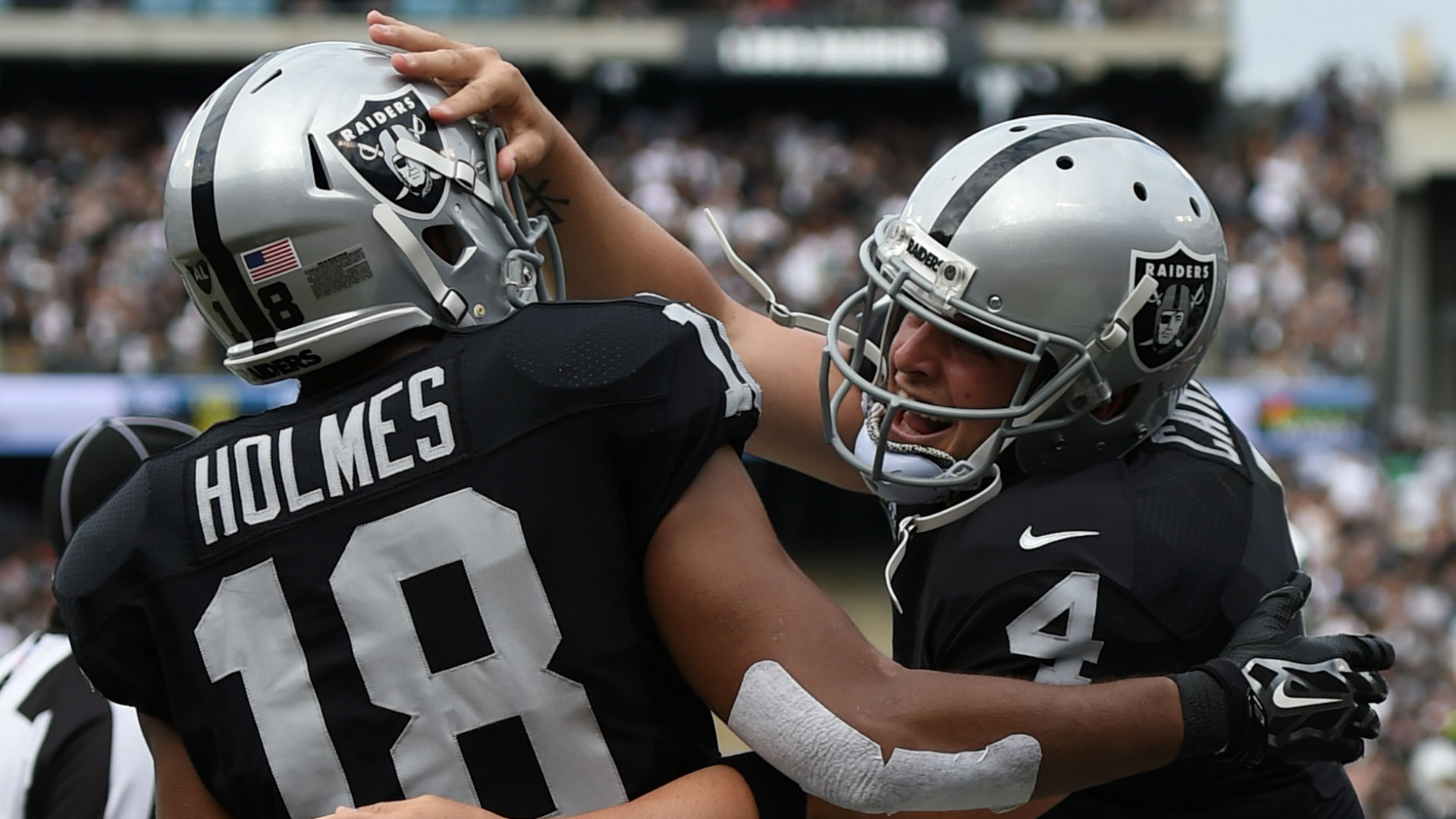 Derek Carr, Raiders develop into dangerous playoff contenders | NFL