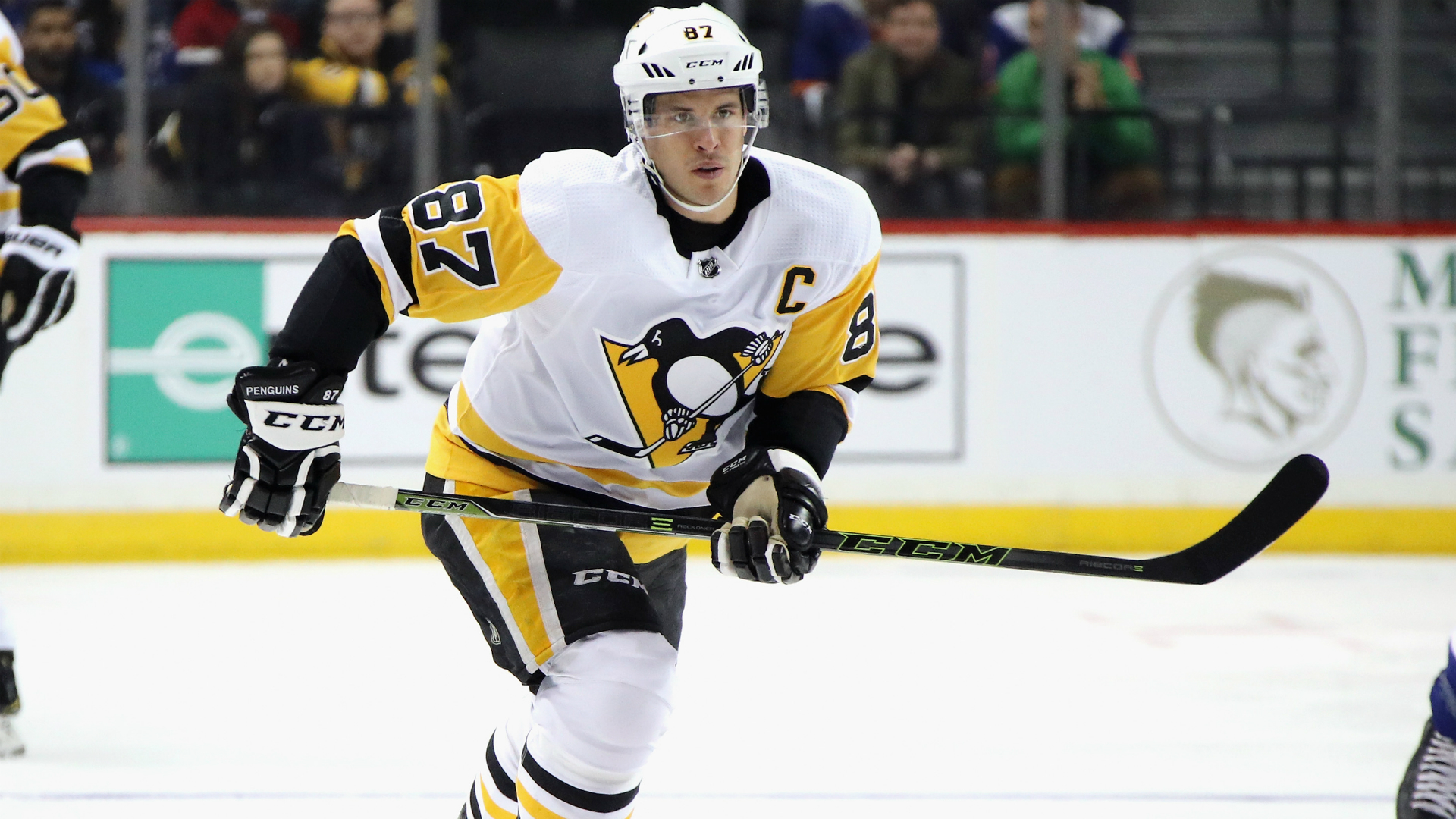 Sidney Crosby injury update: Pittsburgh Penguins star leaves game vs. Blackhawks