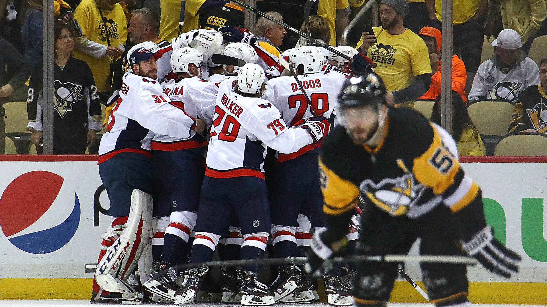 Backstrom questionable for Capitals in Game 1 against Lightning