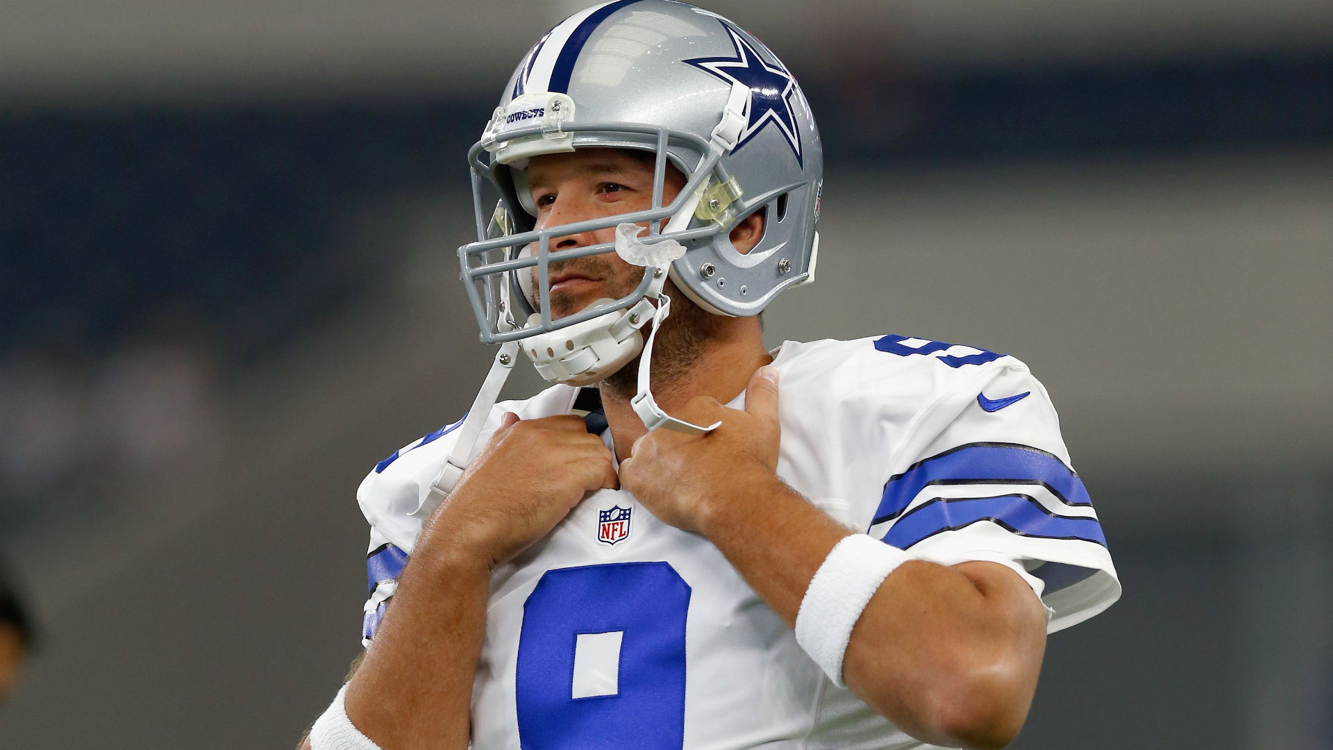 erratic cowboys qb depth chart puts even more on tony romos sore cowboys qb depth chart