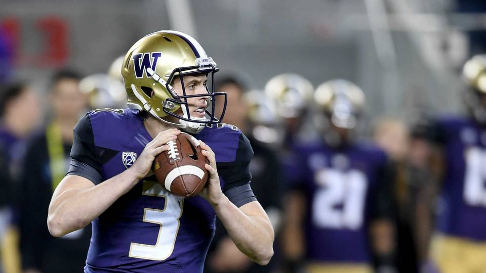 Washington Football Schedule Roster Recruiting And What To Watch Washington Football Schedule Roster Recruiting And What To Watch In 2018