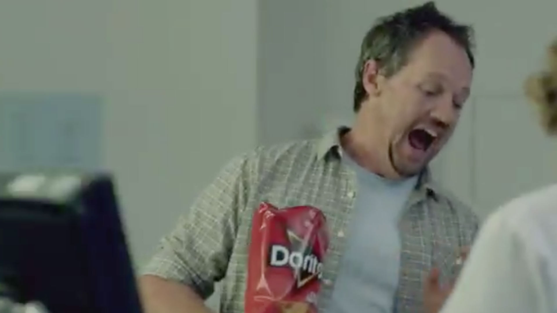 doritos commercial doritos bowl 50 commercial really creeps out nfl sporting news doritos commercial doritos bowl 50 commercial really creeps out nfl sporting news