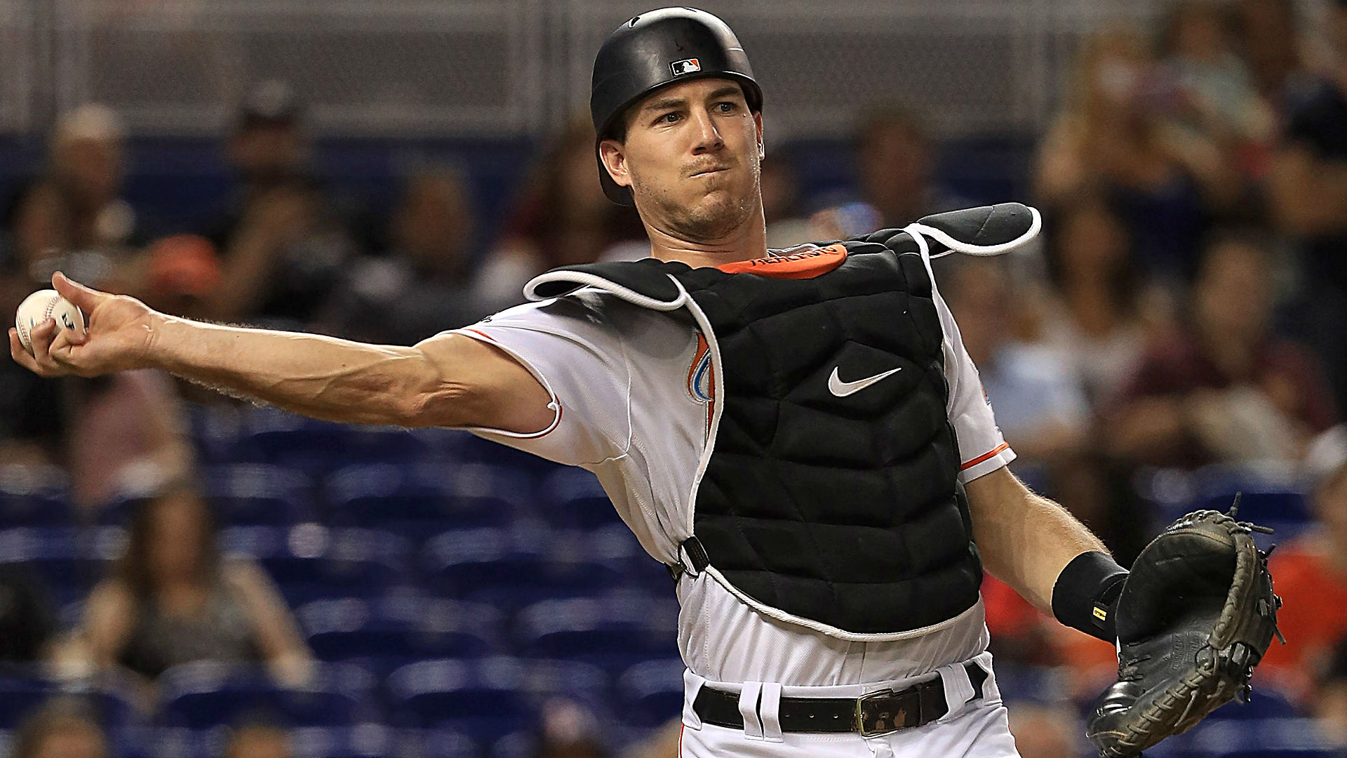 MLB trade rumors: J.T. Realmuto's agent pressing Marlins to make deal
