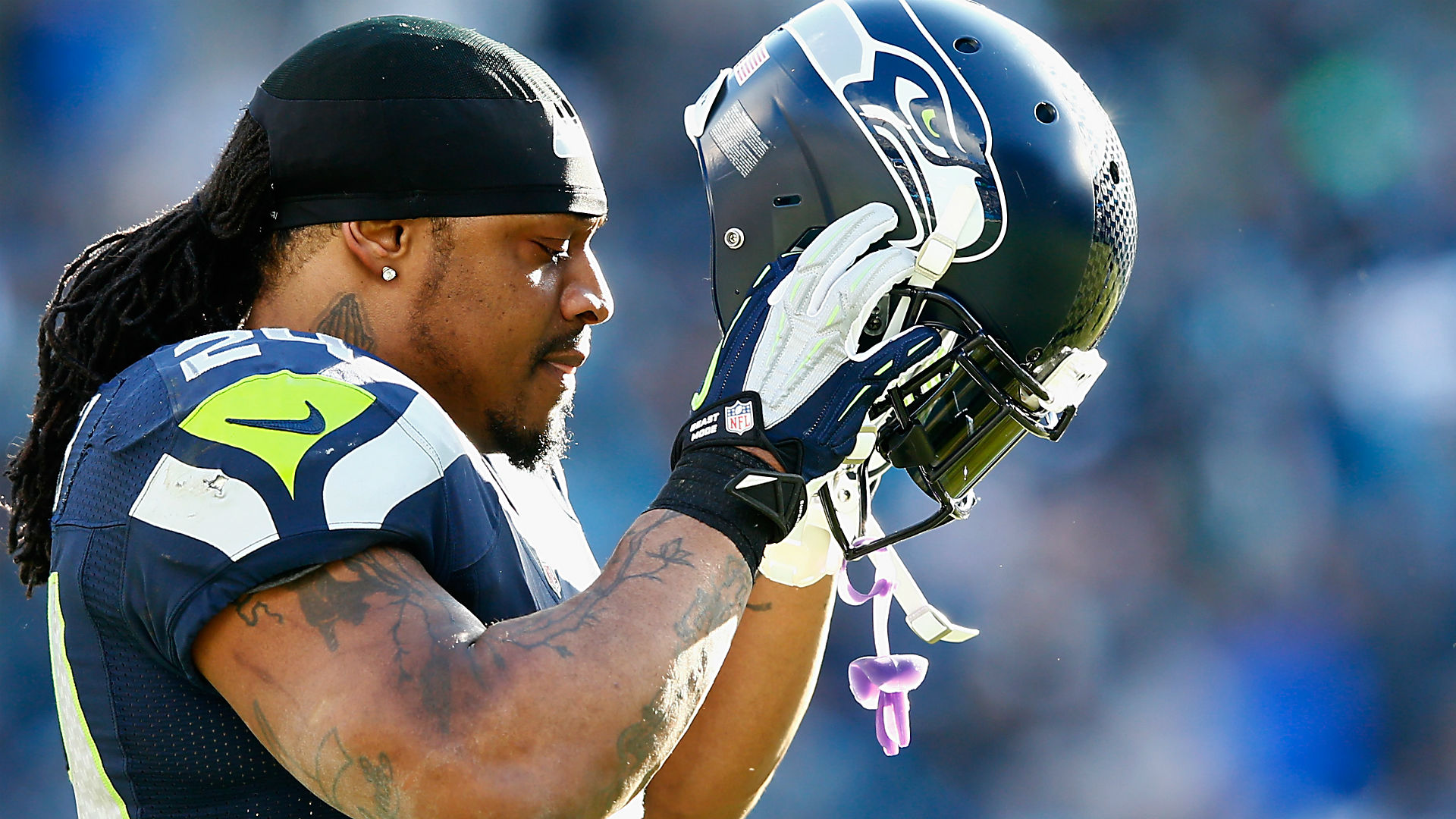 Seattle keeps mum on whether Marshawn Lynch's time is done
