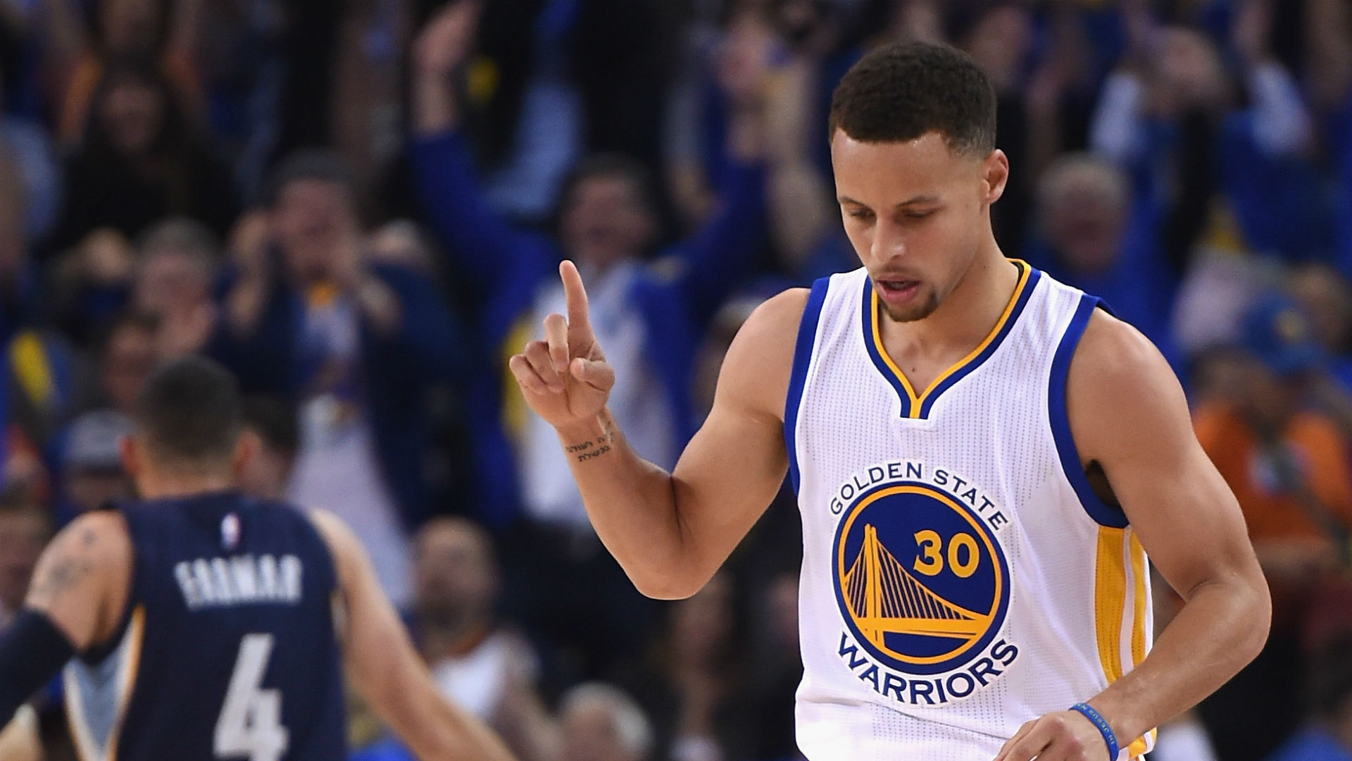 Watch Stephen Curry Hit His 400th 3-pointer Of The Season | NBA ...