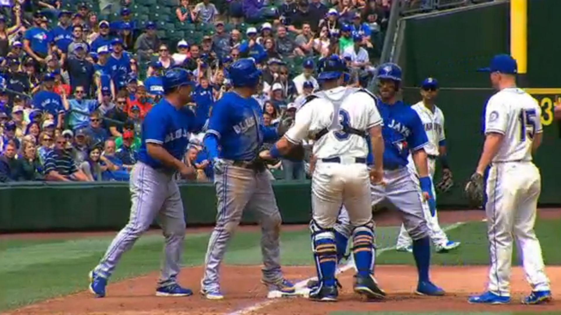 Mariners Turn 3 6 2 Triple Play Thanks To Bad Baserunning By Blue Jays