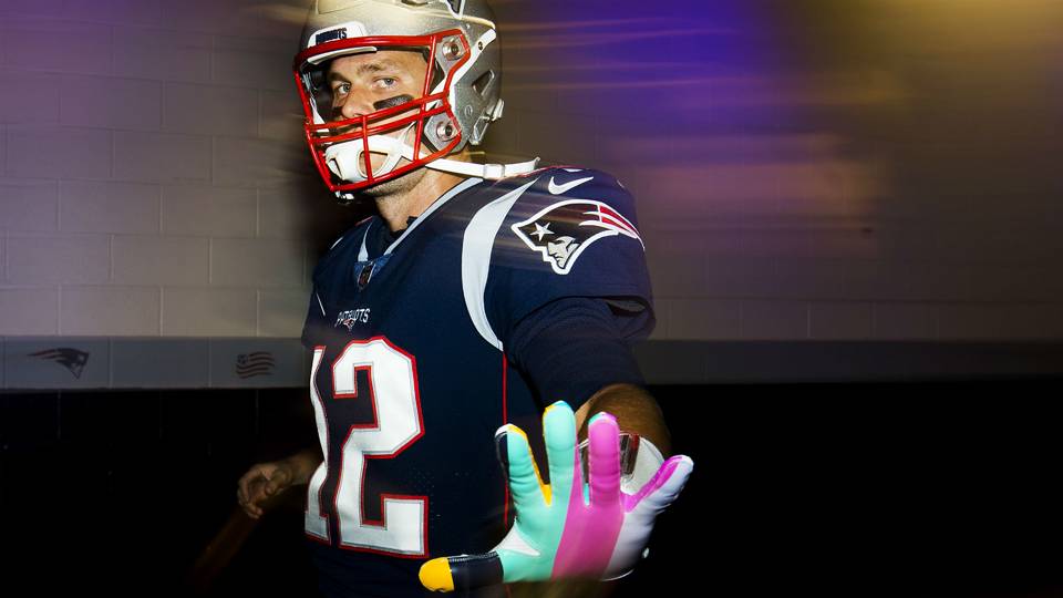 Nfl Patriots Give Cancer Fighters Experience Of A