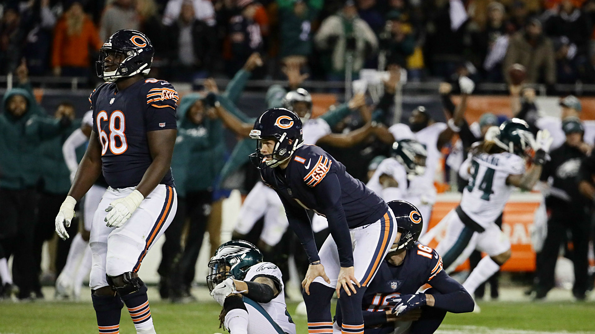 NFL world reacts to Cody Parkey's missed field goal