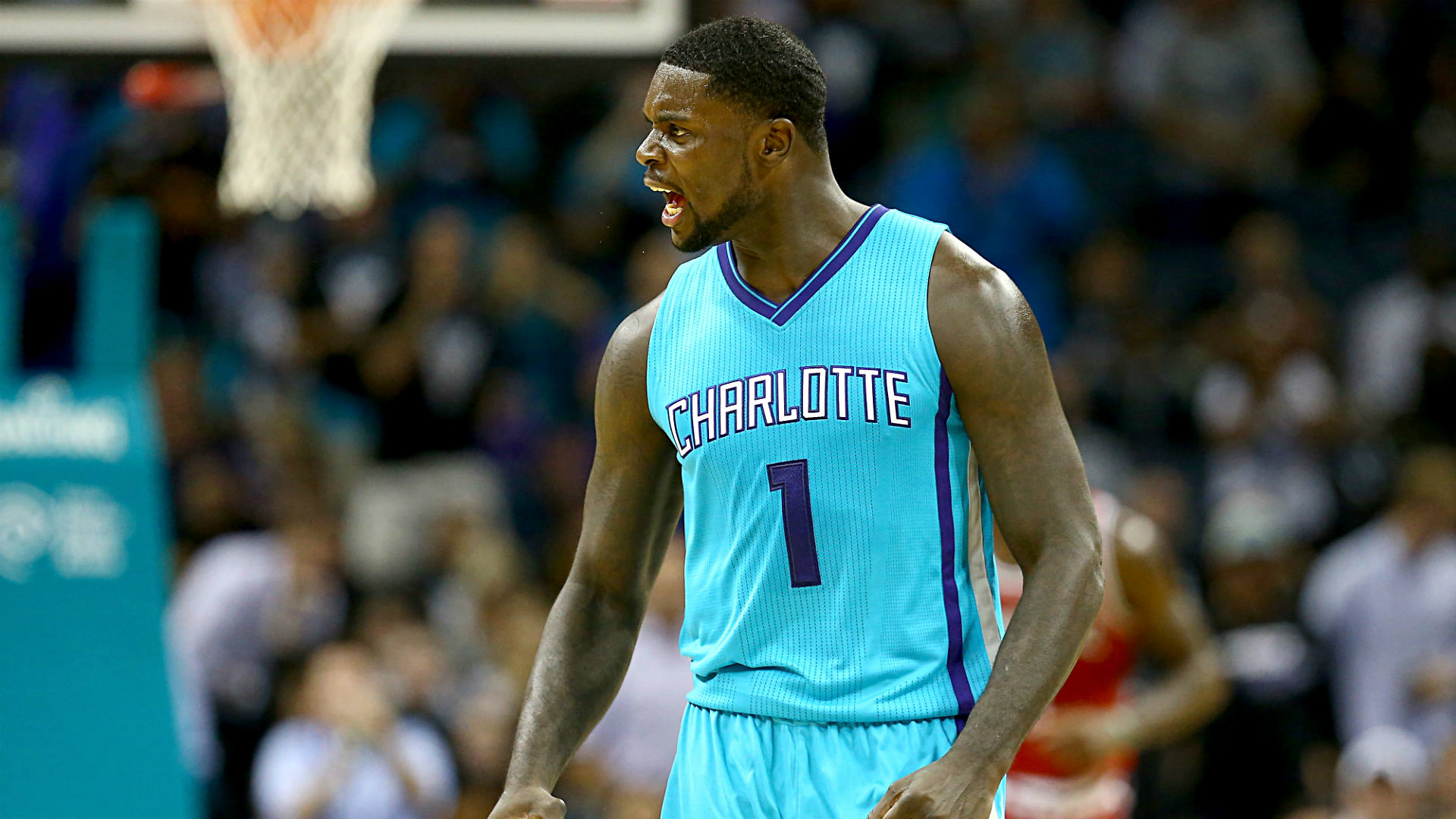 Lance Stephenson's dramatics fit emotional Hornets return | NBA - Lance Stephenson Net Worth – From NBA Courts To Cash Flow
