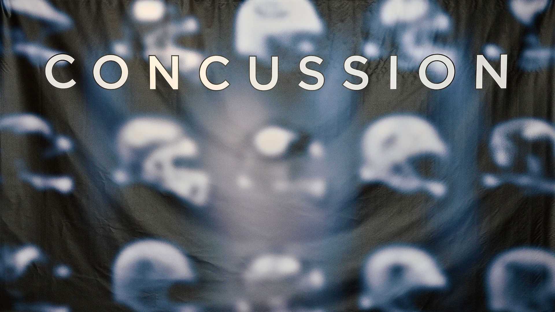 Review 'Concussion' prompts haunting thoughts of youth football, powerful lasting images NFL