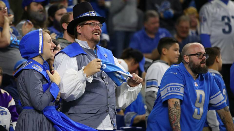 Why do the Lions always play on Thanksgiving? NFL Sporting News