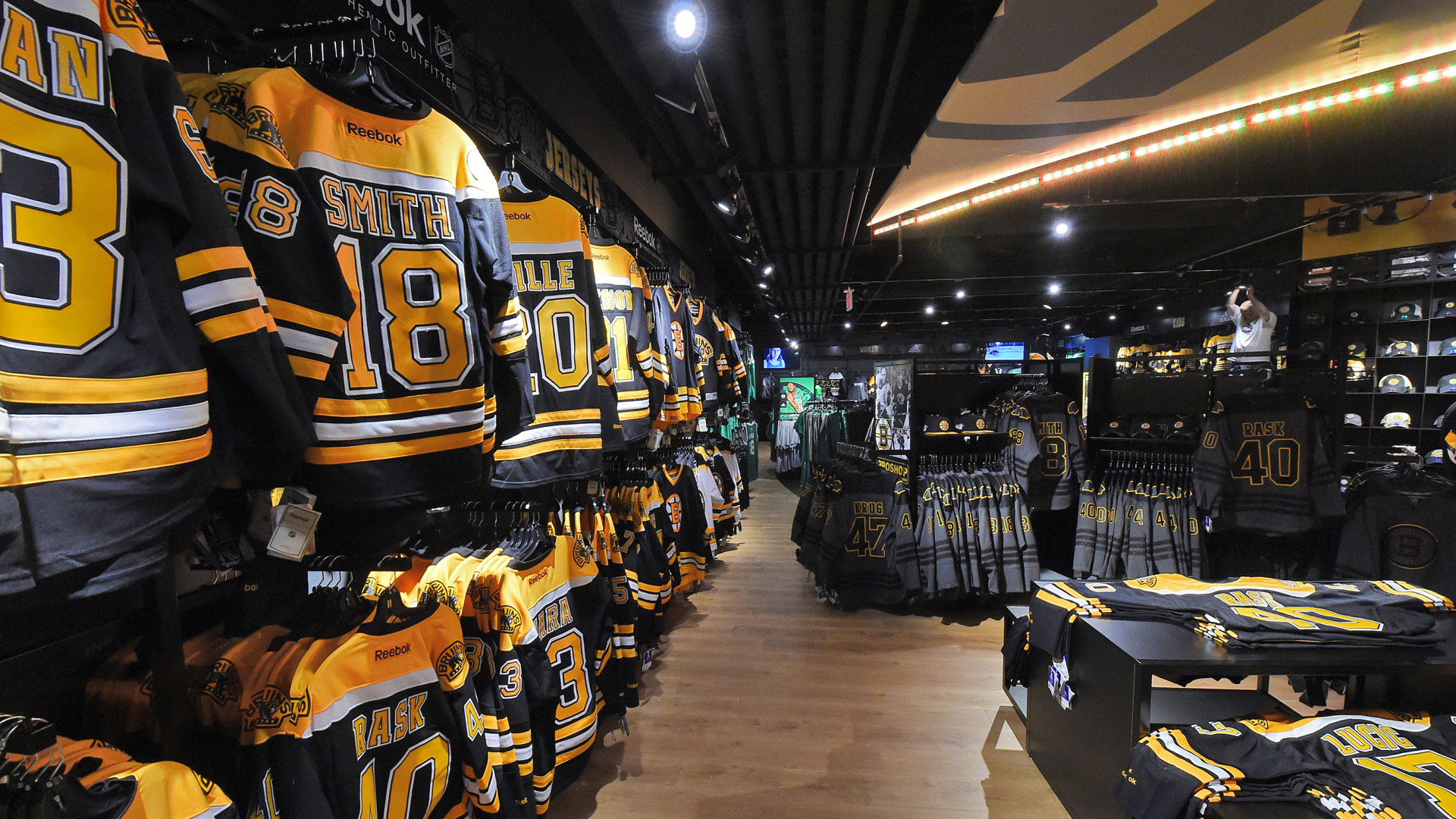 Black Friday prep Bigger team stores trend across major leagues NHL