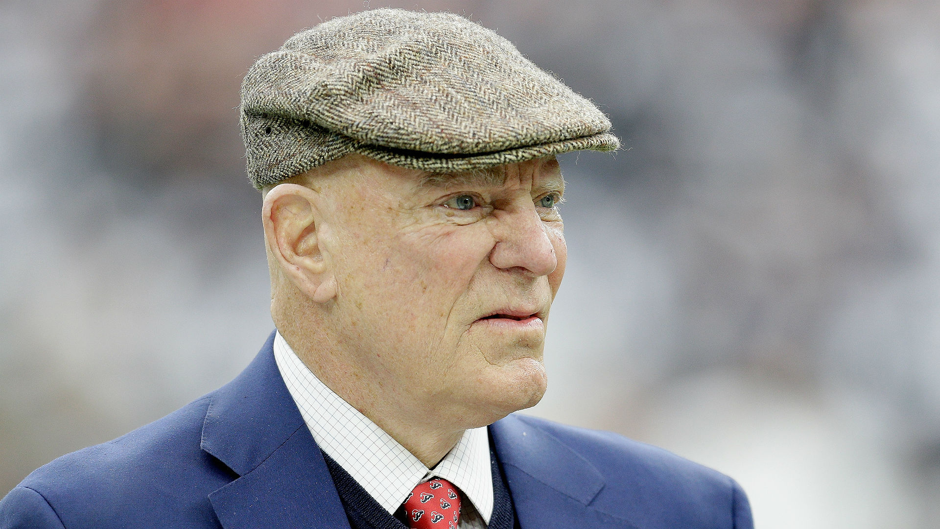 NFL players, other outraged athletes react to Texans owner Bob McNair's ‘inmates’ comment