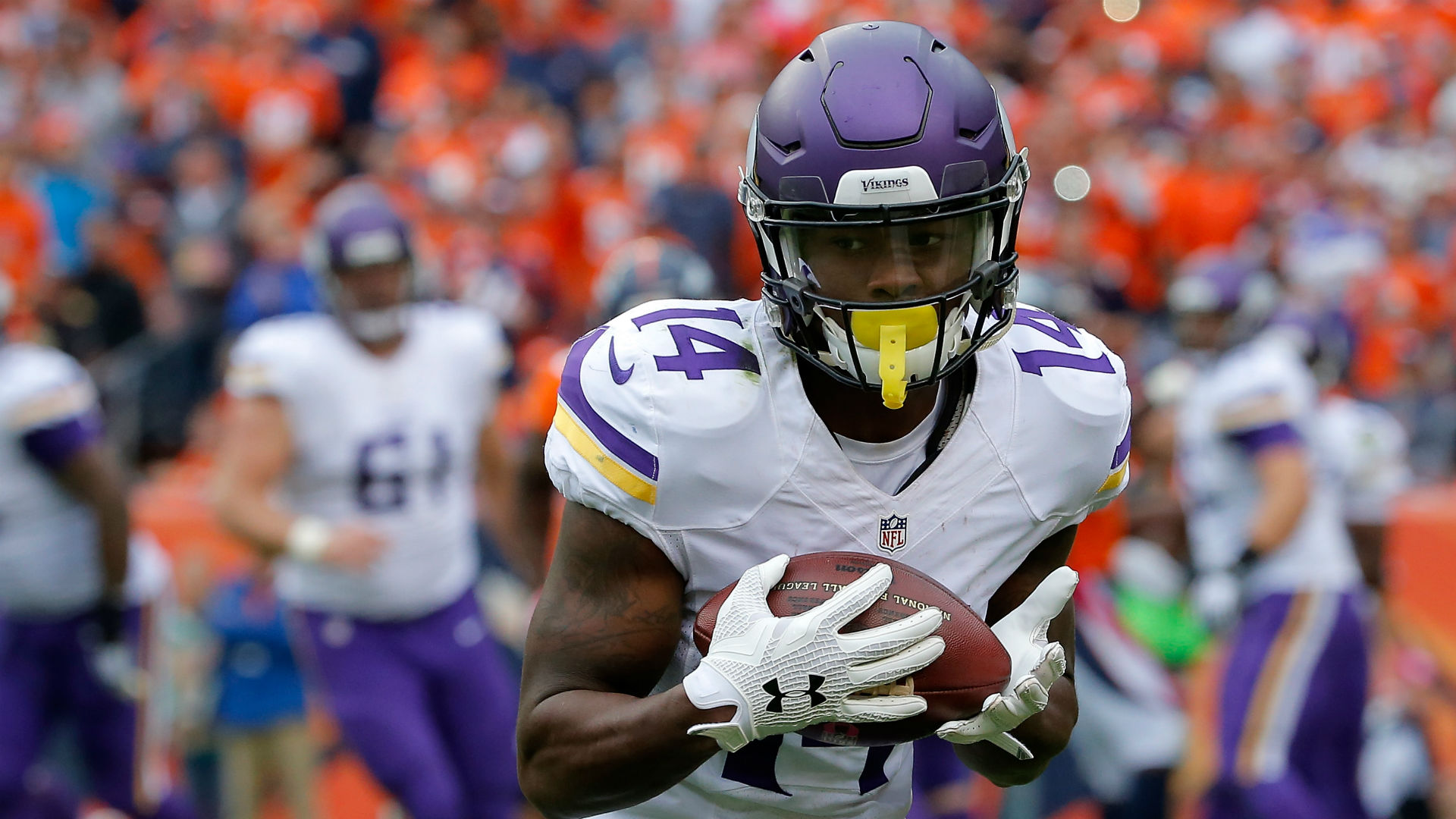 Vikings' Stefon Diggs making spectacular catches in latestart to