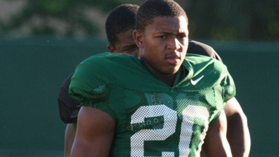 Ray Lewis Son 20 Charged With Criminal Sexual Conduct Ncaa Football Sporting News 