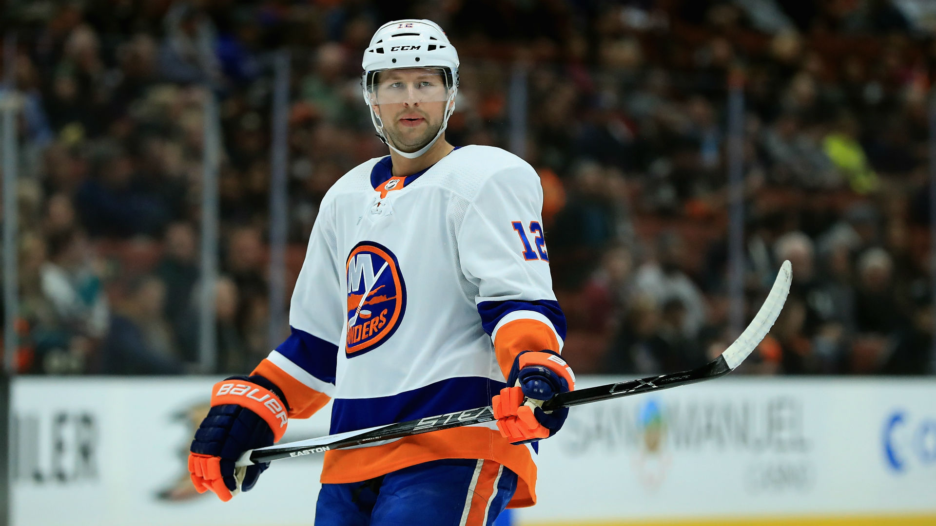 Josh Bailey injury update: Islanders star injured in loss to Penguins