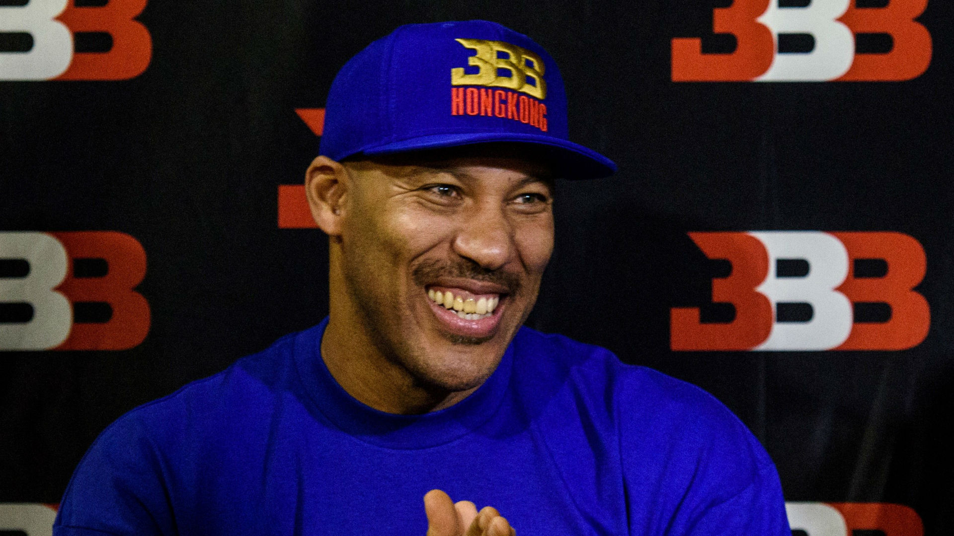 LaVar Ball loses it after seeing LiAngelo Ball's tattoos