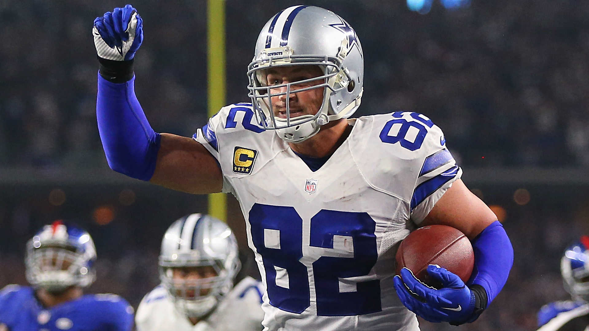 Is jason witten single