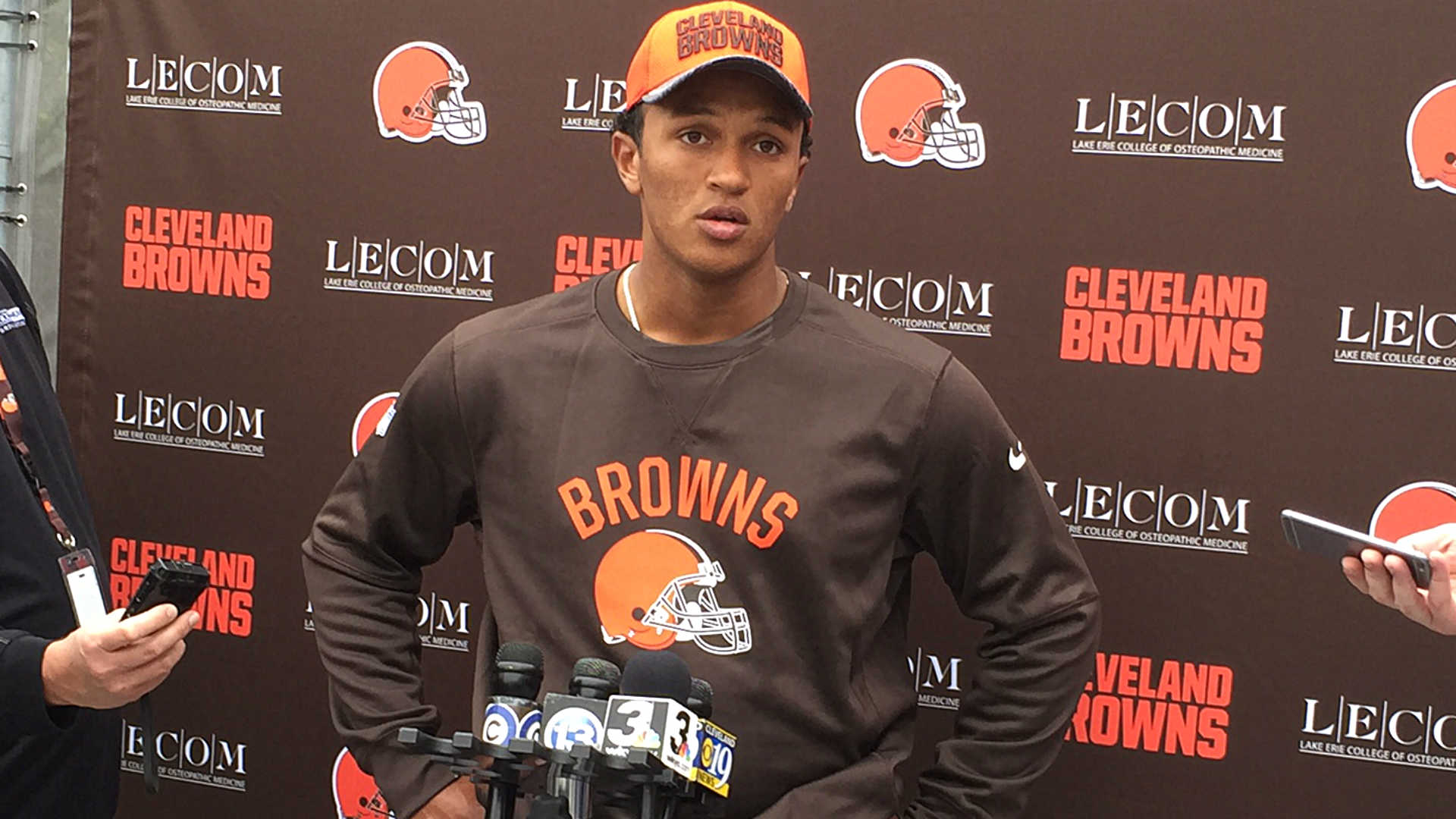 DeShone Kizer knows he is not ready to compete for starting job