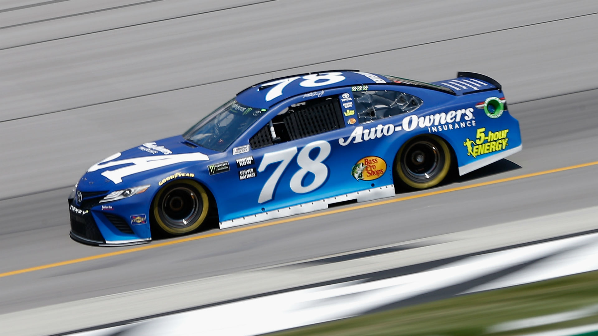 NASCAR at Kentucky: Live updates, highlights, results from the Quaker State 400
