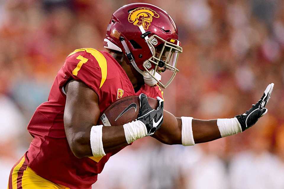 Ranking college football's best uniforms ahead of 2018 season