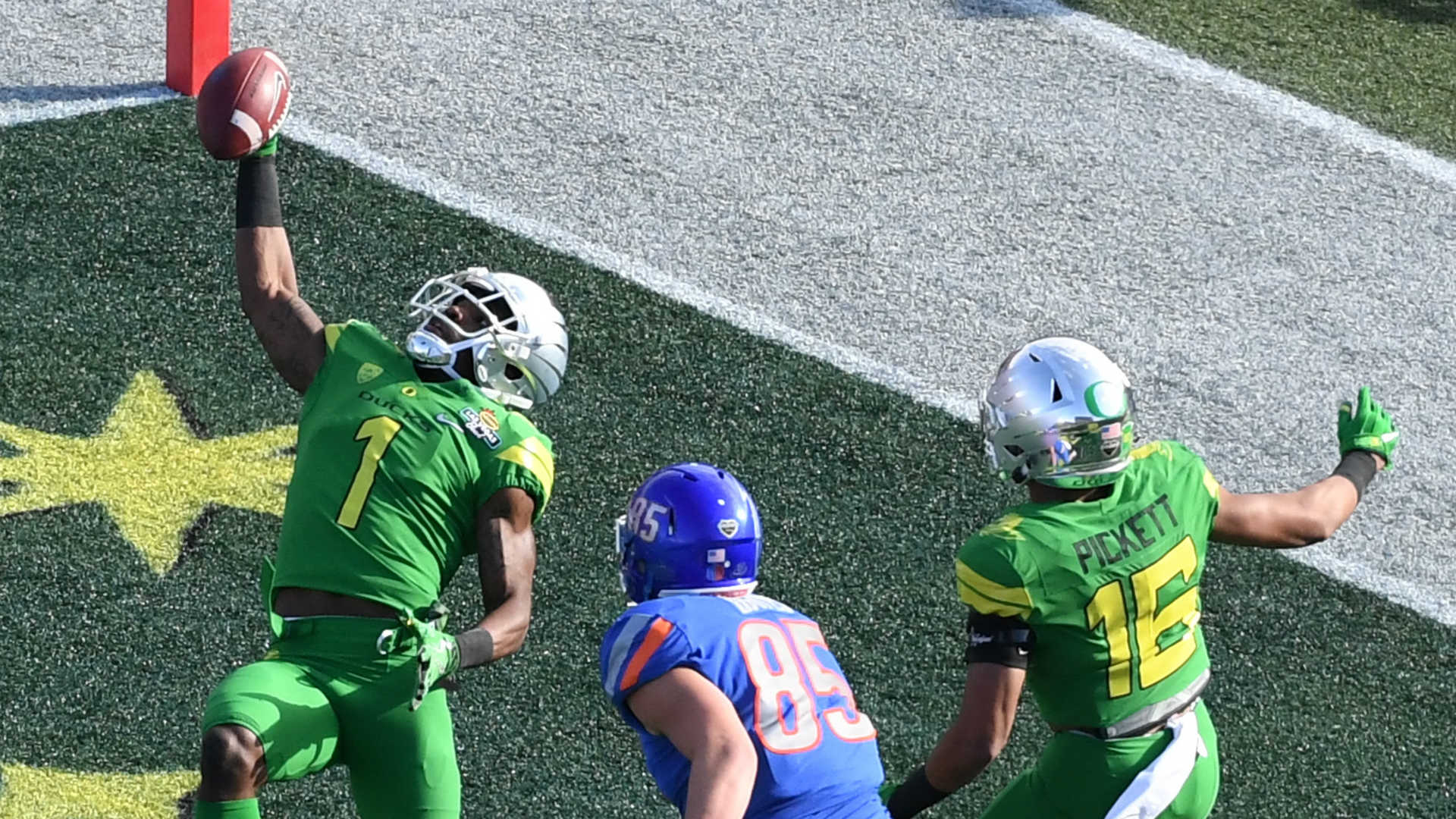 Boise State takes on OR in Las Vegas Bowl 2017