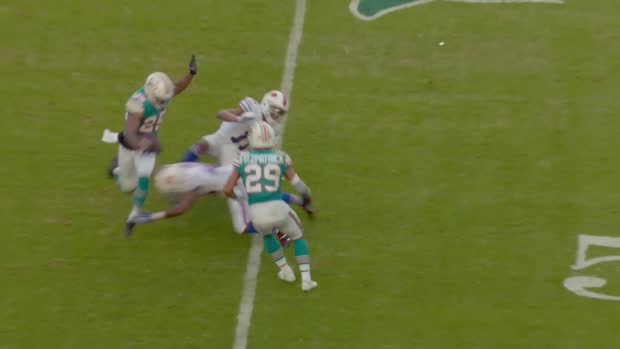 DeAngelo Hall breaks down how Miami Dolphins CB Xavien Howard became one of the NFL's most elite corner backs DeAngelo Hall breaks down how Miami Dolphins CB Xavien Howard became one of the NFL's most elite corner backs