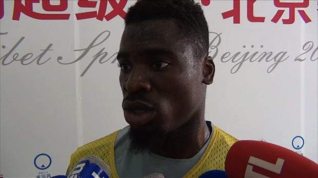 Foot Transfert, Mercato : PSG - Aurier : "Ici pour apprendre"