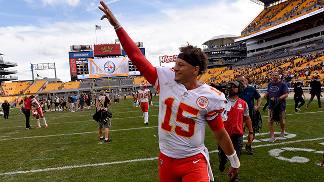 Kurt Warner on ansas City Chiefs quarterback Patrick Mahomes: There are little things he does that are rare and unique Kurt Warner on ansas City Chiefs quarterback Patrick Mahomes: There are little things he does that are rare and unique