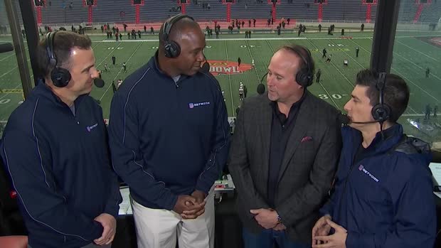 Houston head coach Dana Holgorsen: Oklahoma quarterback Kyler Murray is as good as Cleveland Browns QB Baker Mayfield Houston head coach Dana Holgorsen: Oklahoma quarterback Kyler Murray is as good as Cleveland Browns QB Baker Mayfield