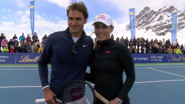  : NEWS - Buzz - Federer et Vonn jouent au tennis dans les Alpes