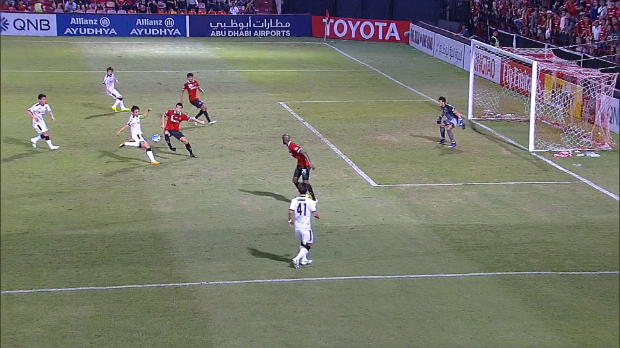Kobayashi's spectacular volley puts Kawasaki in front