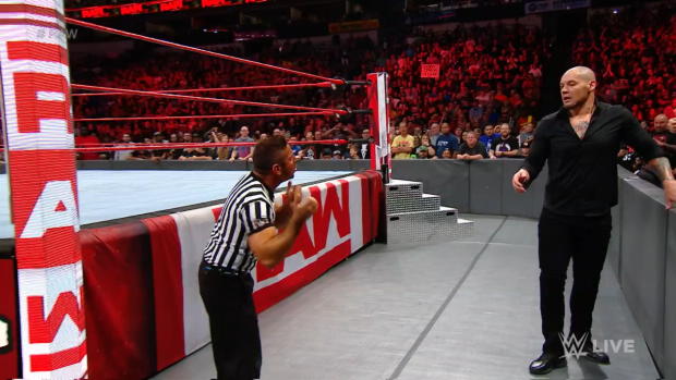 Roman Reigns vs. Baron Corbin - No Disqualification Universal Championship Match: Raw, Sept. 17, 2018 Roman Reigns vs. Baron Corbin - No Disqualification Universal Championship Match: Raw, Sept. 17, 2018
