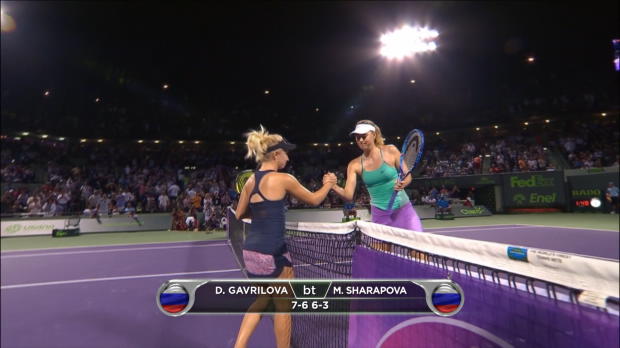  : WTA - WTA Miami - Sharapova chute d'entre, Radwanska dans la douleur