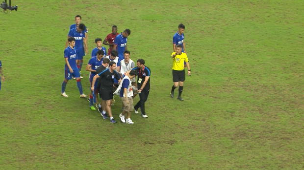 Ba suffers leg break in CSL