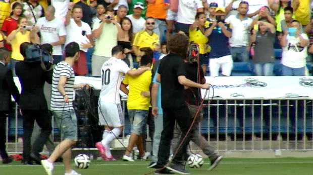 Foot : Real - James Rodriguez joue les sauveurs