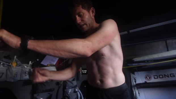 Outsiders Dongfeng continue Volvo Ocean Race charge