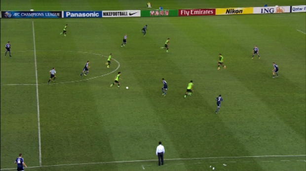 Foot : LDC AFC - Le but de Lee Dong-Gook