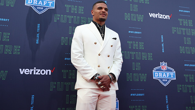 University of Alabama defensive back Minkah Fitzpatrick's parents worked extra jobs so their son could play football University of Alabama defensive back Minkah Fitzpatrick's parents worked extra jobs so their son could play football