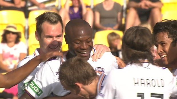 Foot : Australie - Gallas ouvre son compteur but
