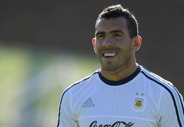 carlos-tevez-training_h959v2t0y1tp147spvg6vdd5u.jpg