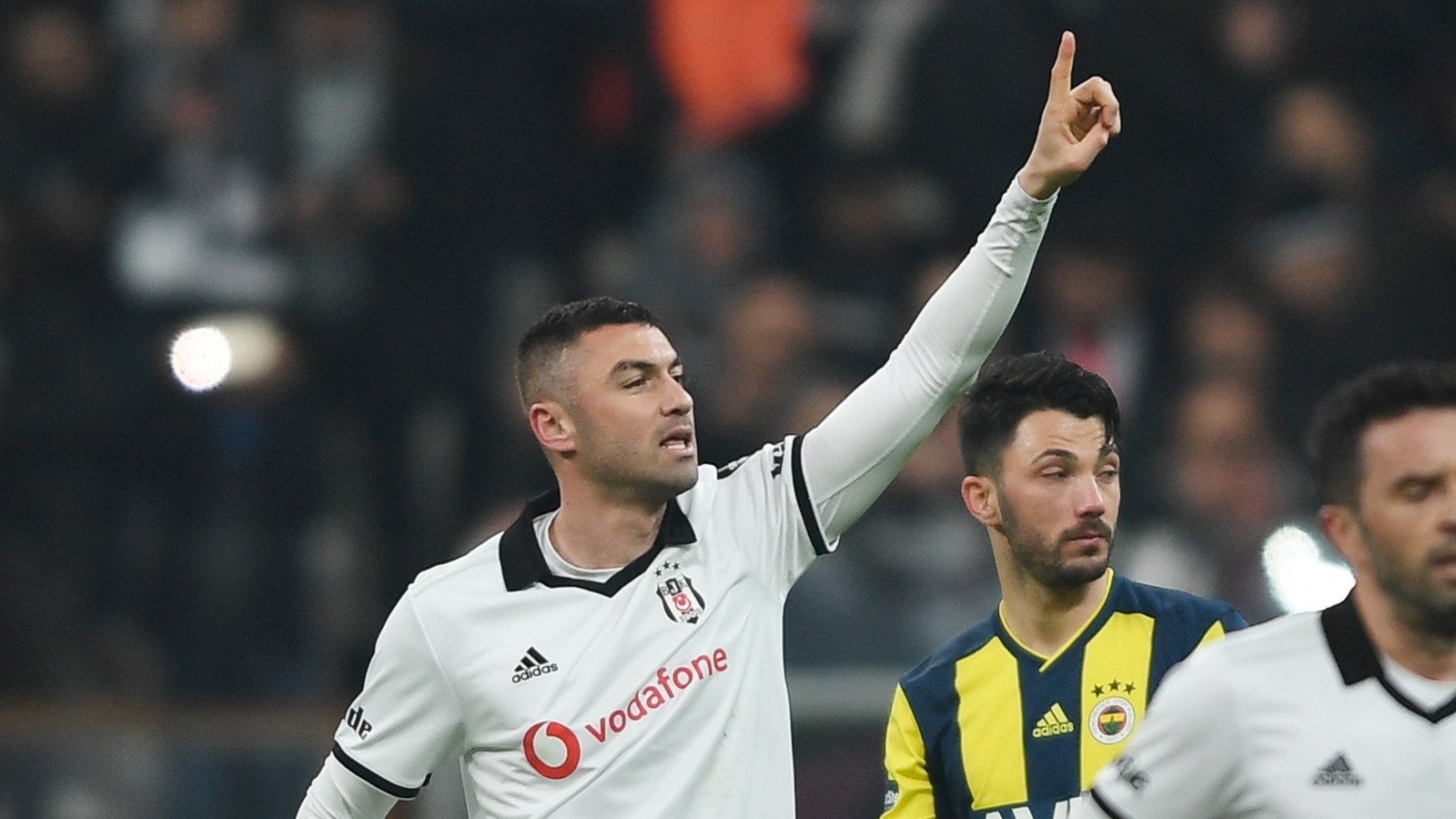 2020-03-15_burak yilmaz