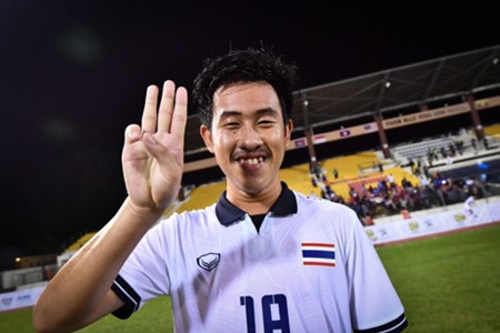 สมัครเล่นบอล