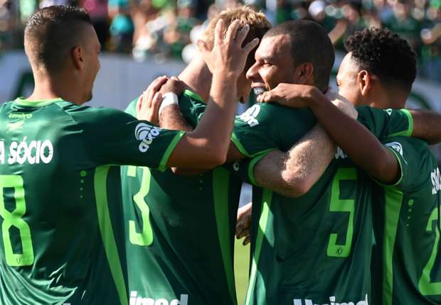 Barcelona were the only team to help Chapecoense after crash, says president