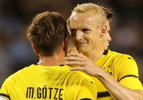Gotze penalty downs Guardiola's Man City