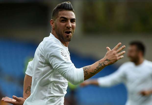 Andy Delort's strike helps Algeria secure morale-boosting ...