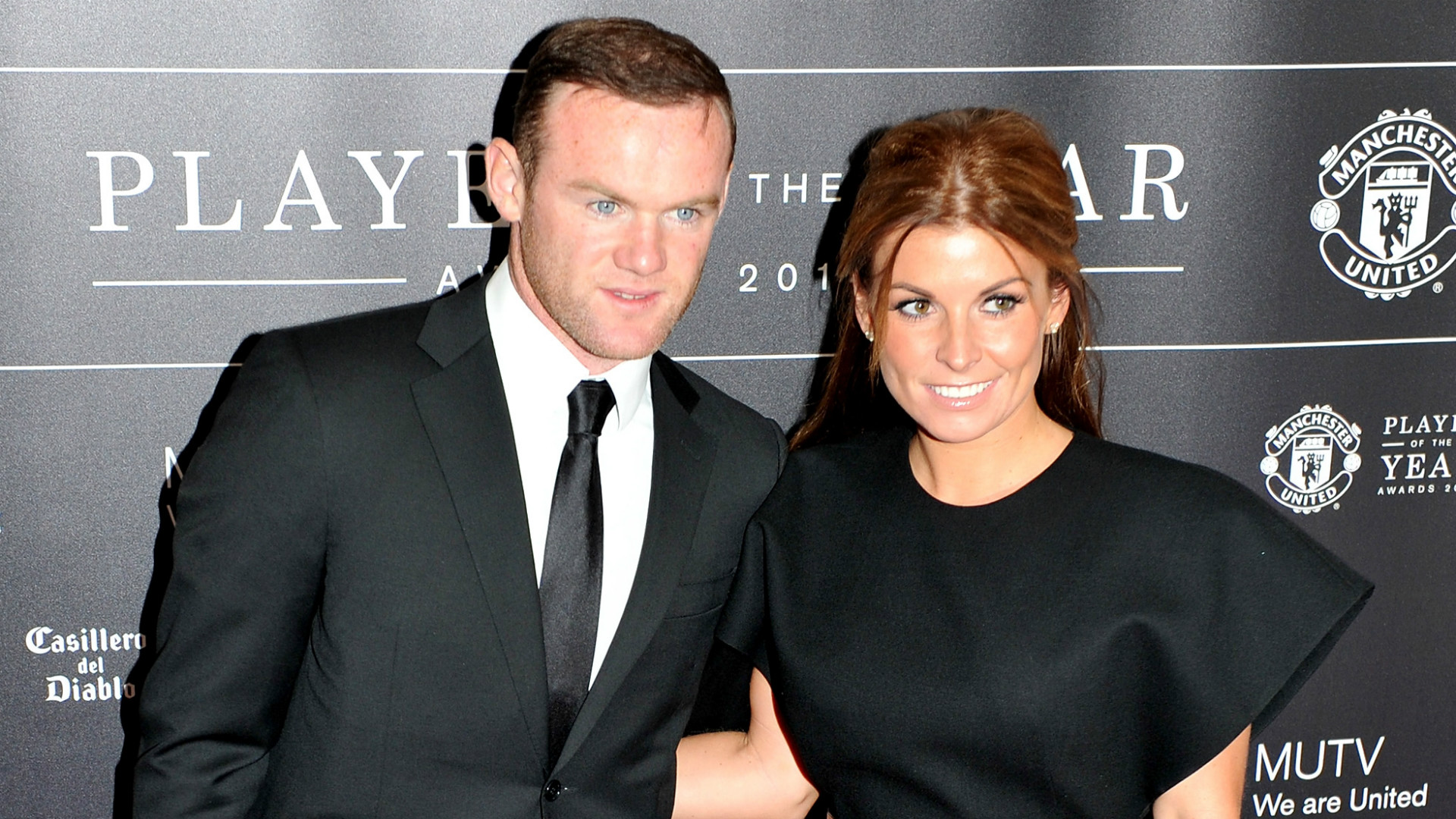 What is Wayne Rooney's net worth and how much does the Everton star